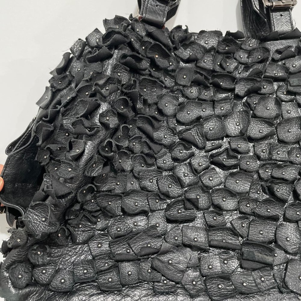 Kenneth Cole Black Bag with Floral Patterns - Picture 4 of 16